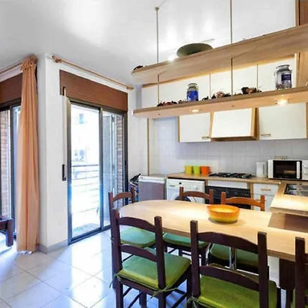 P2 Taraypaul 4 Pax Appartement *